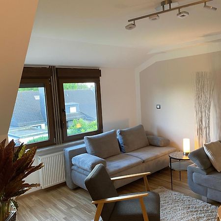 Unter Dem Dach Mit Parkplatz Apartamento Bremen Exterior foto