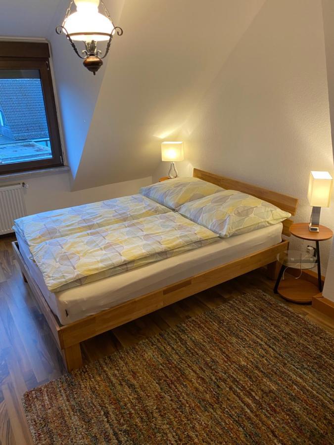 Unter Dem Dach Mit Parkplatz Apartamento Bremen Exterior foto