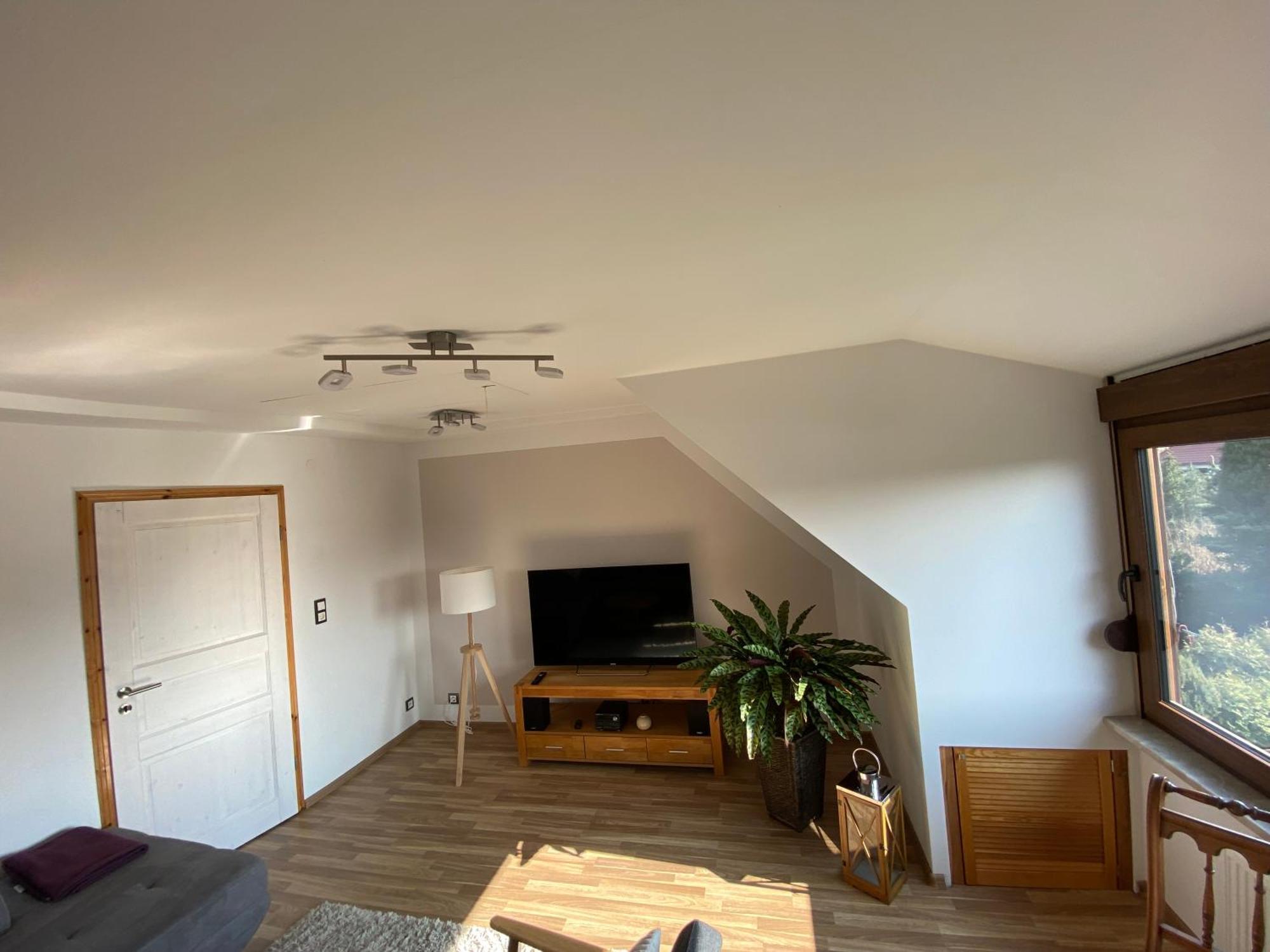 Unter Dem Dach Mit Parkplatz Apartamento Bremen Exterior foto
